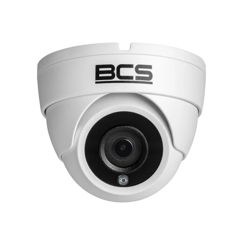 Biała kamera kopułkowa BCS z widocznym obiektywem i logo na górze. Kamera ma nowoczesny design i jest przeznaczona do monitoringu.