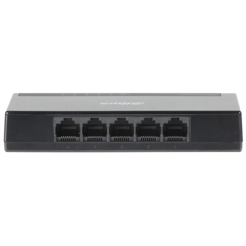 Na zdjęciu znajduje się czarny panel tylny przełącznika sieciowego z pięcioma portami Ethernet oznaczonymi numerami od 1 do 5. Produkt ma prostokątny kształt i gładką powierzchnię z widocznym logo producenta na górze.