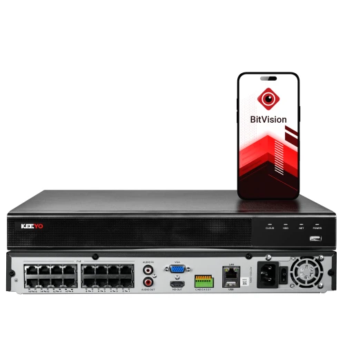 Rejestrator sieciowy Keeyo z widocznymi portami i złączami na tylnej ściance, obok którego stoi smartfon z aplikacją BitVision na ekranie. Urządzenie ma czarną obudowę z logo Keeyo na przedniej części.