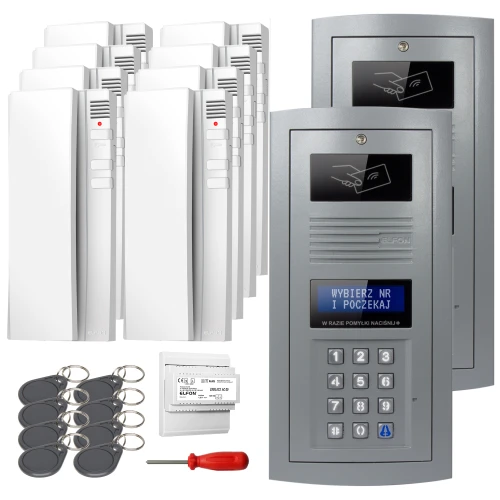 Zestaw domofonowy cyfrowy składający się z panelu z klawiaturą, kilku słuchawek, breloków do otwierania drzwi oraz śrubokręta. Panel posiada ekran i przyciski numeryczne, a słuchawki mają prosty, biały design.